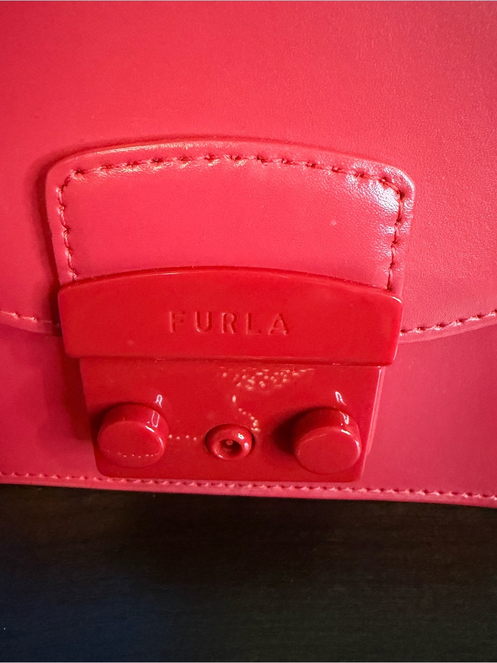 Furla Metropolis Red Leather Mini Crossbody - Picture 3 of 11